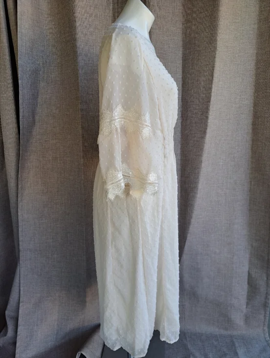 Polagram Ivory Swiss Dot Modest Midi Dress Lace Sleeves V-Neck Size L - Picture 6 of 16